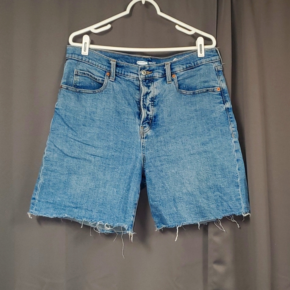 OLD NAVY 14 FLY BLUE DENIM SHORTS BUTTON FLY